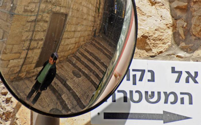 463721_10201256490914577_305933670_o