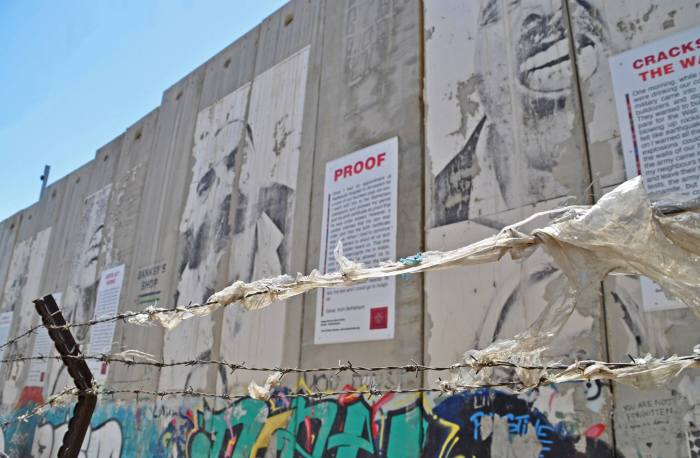 704012_10201225838068275_1351841186_o