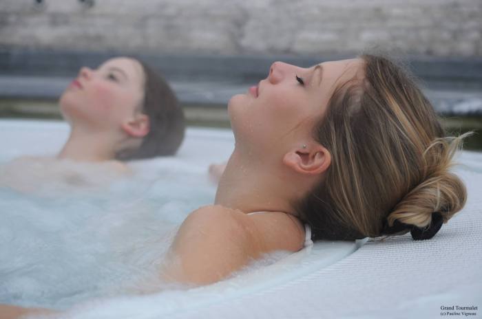 902887_429480870507207_1039086598_o