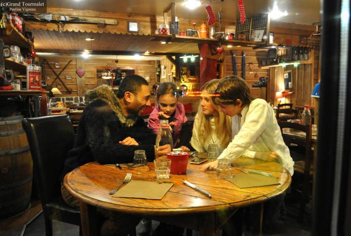 902896_429480317173929_300370504_o