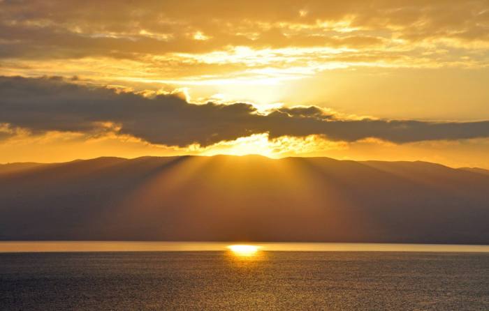 965367_10201256800842325_606279233_o