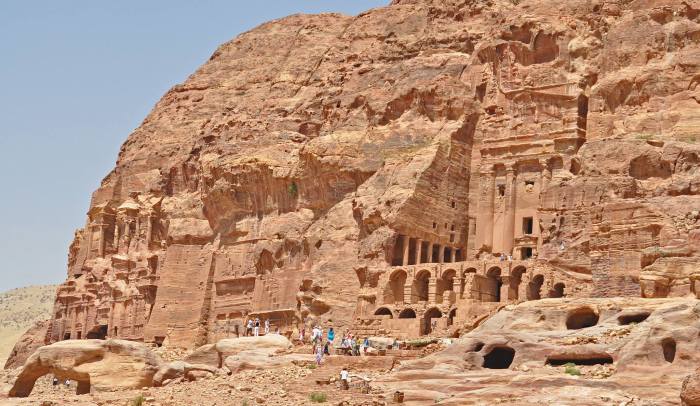 977299_10201184220347858_938618214_o