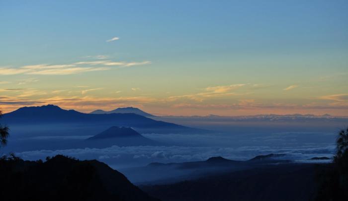 258148_4670492200548_312188720_o